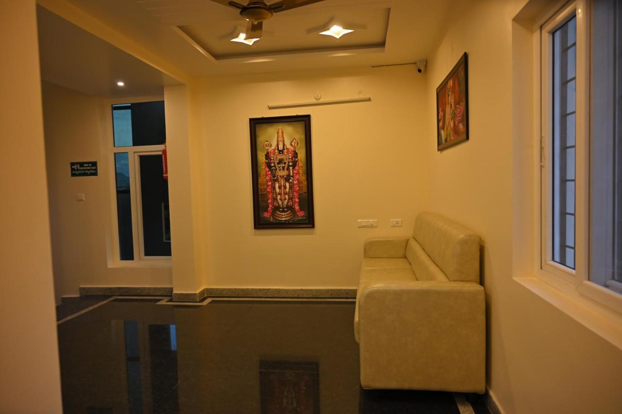 Treebo Sripadha Residency Alipiri Road Hotel Tirupati Bagian luar foto