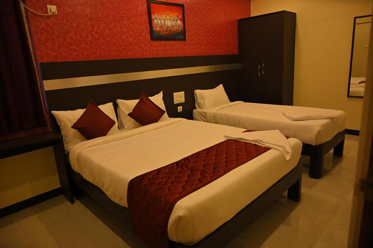 Treebo Sripadha Residency Alipiri Road Hotel Tirupati Bagian luar foto