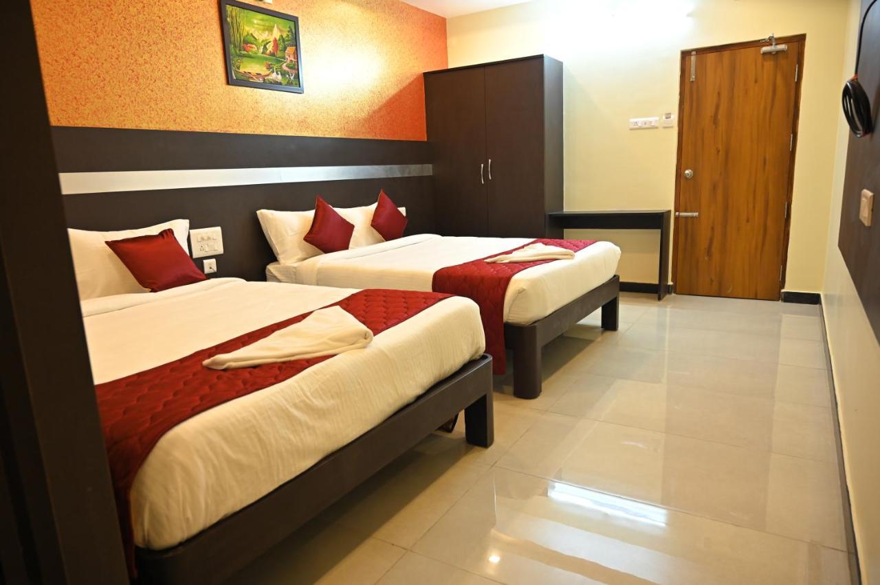 Treebo Sripadha Residency Alipiri Road Hotel Tirupati Bagian luar foto